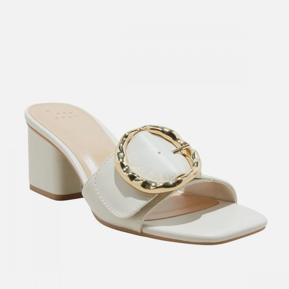 A New Day Womens Diana Buckle Mule Heels Cream Off White